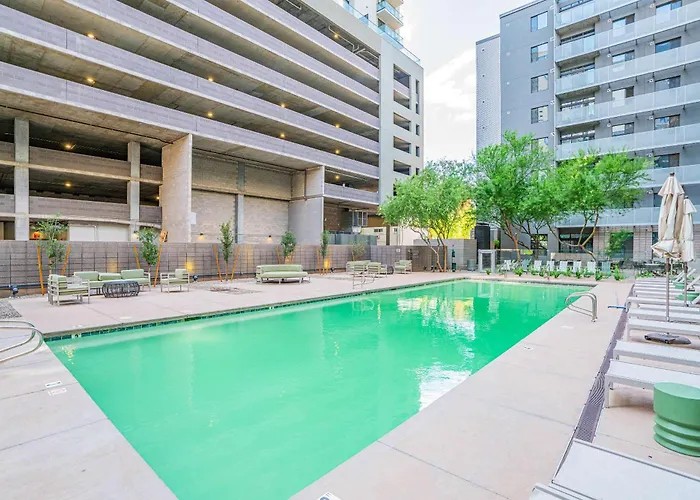Apartment Unwind Near Phx Dt Gym Balcony Pool Parking Wd