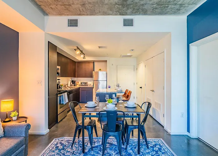 Apartment Unwind Near Phx Dt Gym Balcony Pool Parking Wd